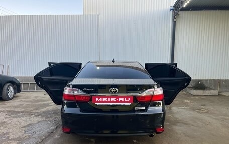 Toyota Camry, 2018 год, 2 100 000 рублей, 6 фотография