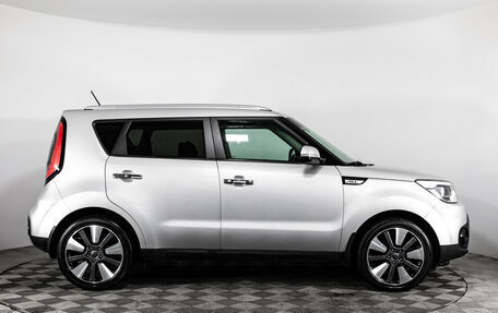 KIA Soul II рестайлинг, 2019 год, 1 799 000 рублей, 5 фотография