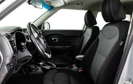 KIA Soul II рестайлинг, 2019 год, 1 799 000 рублей, 20 фотография