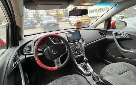 Opel Astra J, 2013 год, 650 000 рублей, 9 фотография