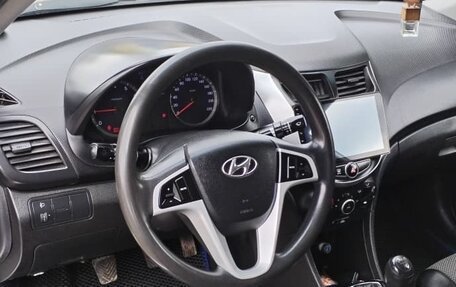 Hyundai Solaris II рестайлинг, 2014 год, 520 000 рублей, 6 фотография