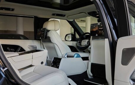 Land Rover Range Rover IV рестайлинг, 2025 год, 25 500 000 рублей, 13 фотография