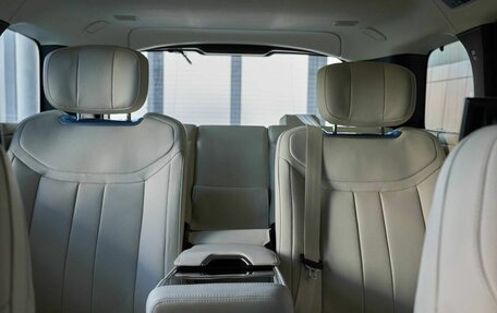 Land Rover Range Rover IV рестайлинг, 2025 год, 25 500 000 рублей, 16 фотография