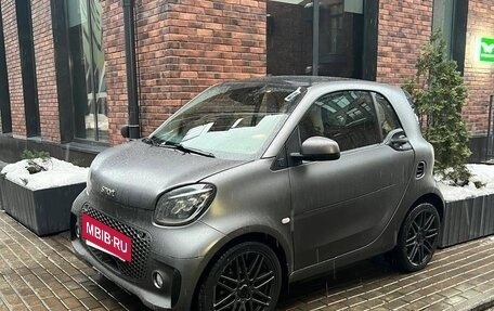 Smart Fortwo III, 2020 год, 2 200 000 рублей, 2 фотография