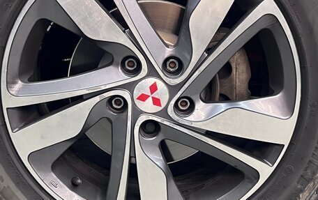 Mitsubishi Chariot III, 2001 год, 700 000 рублей, 17 фотография