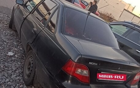 Daewoo Nexia I рестайлинг, 2010 год, 100 000 рублей, 5 фотография