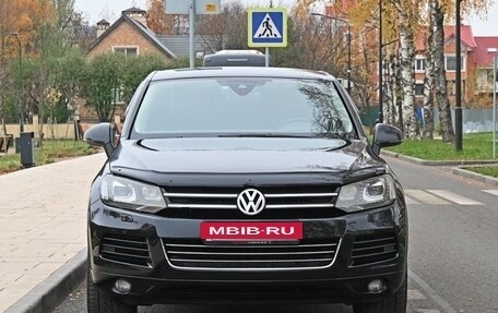 Volkswagen Touareg III, 2013 год, 1 750 000 рублей, 2 фотография