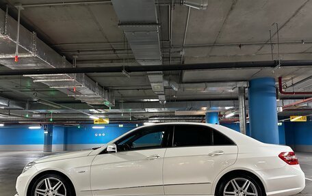 Mercedes-Benz E-Класс, 2011 год, 1 590 000 рублей, 7 фотография