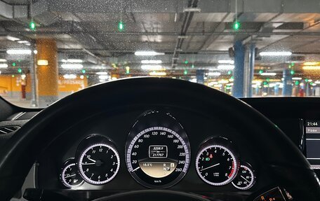 Mercedes-Benz E-Класс, 2011 год, 1 590 000 рублей, 10 фотография