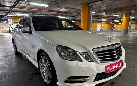 Mercedes-Benz E-Класс, 2011 год, 1 590 000 рублей, 3 фотография