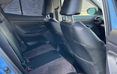 Toyota Yaris Cross, 2021 год, 1 500 000 рублей, 11 фотография