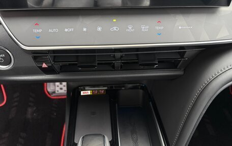 Toyota Camry, 2025 год, 4 415 000 рублей, 28 фотография