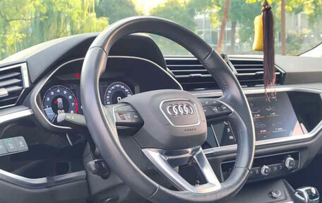 Audi Q3, 2022 год, 2 400 000 рублей, 10 фотография