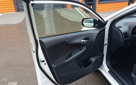 Toyota Corolla, 2011 год, 1 000 000 рублей, 14 фотография