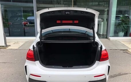 BMW 1 серия, 2022 год, 1 860 000 рублей, 6 фотография