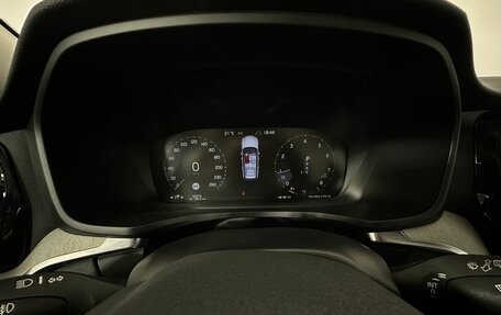 Volvo V60 Cross Country II, 2021 год, 3 900 000 рублей, 11 фотография