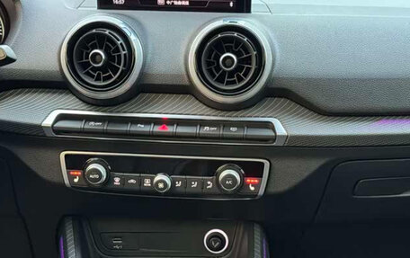 Audi Q2 I, 2022 год, 2 420 000 рублей, 14 фотография