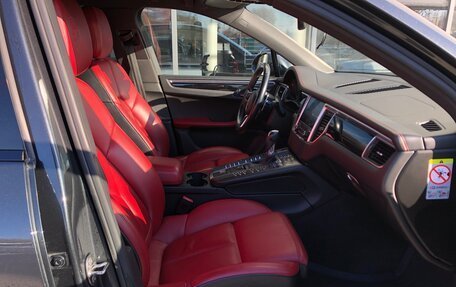 Porsche Macan I рестайлинг, 2016 год, 2 550 000 рублей, 14 фотография