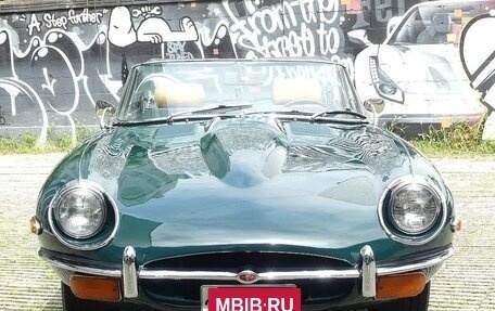 Jaguar E-type Series 3, 1970 год, 4 800 000 рублей, 2 фотография