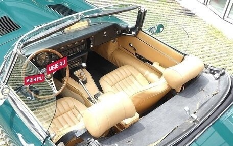 Jaguar E-type Series 3, 1970 год, 4 800 000 рублей, 5 фотография