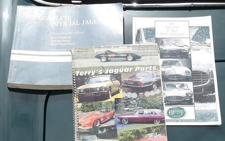 Jaguar E-type Series 3, 1970 год, 4 800 000 рублей, 15 фотография