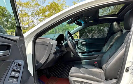 Toyota Avalon, 2022 год, 2 460 888 рублей, 10 фотография