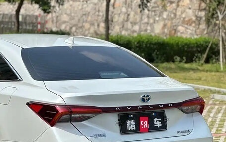 Toyota Avalon, 2022 год, 2 460 888 рублей, 9 фотография