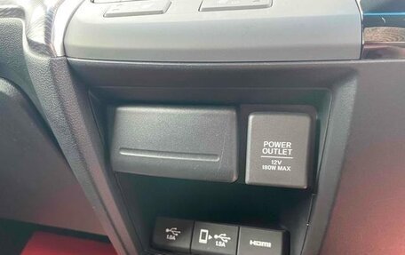 Honda Stepwgn IV, 2021 год, 1 900 000 рублей, 17 фотография