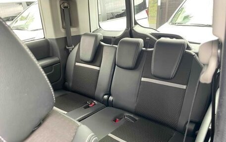 Honda Stepwgn IV, 2021 год, 1 900 000 рублей, 37 фотография