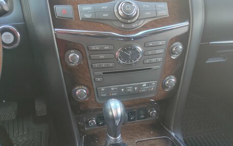 Infiniti QX56, 2011 год, 15 000 000 рублей, 6 фотография