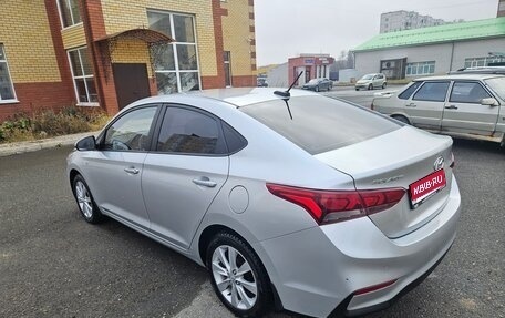 Hyundai Solaris II рестайлинг, 2018 год, 1 475 000 рублей, 1 фотография