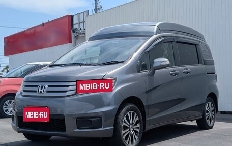 Honda Freed I, 2016 год, 911 000 рублей, 2 фотография