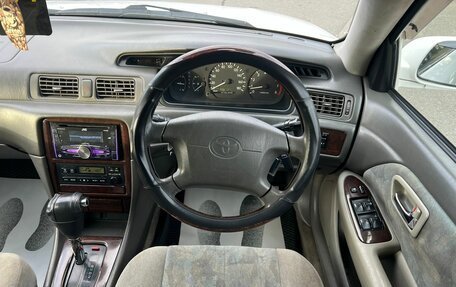 Toyota Camry, 2000 год, 679 000 рублей, 18 фотография