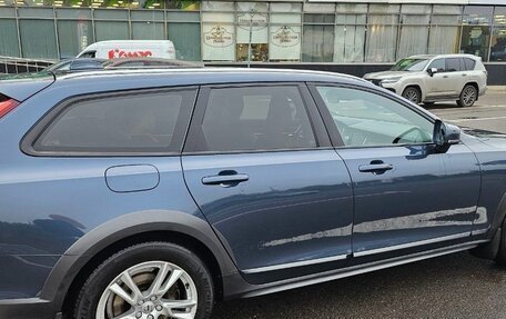 Volvo V90 Cross Country I рестайлинг, 2018 год, 3 350 000 рублей, 5 фотография