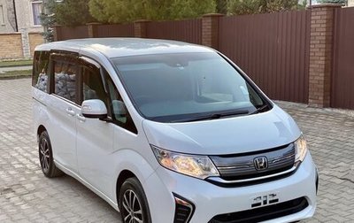 Honda Stepwgn IV, 2018 год, 1 790 000 рублей, 1 фотография