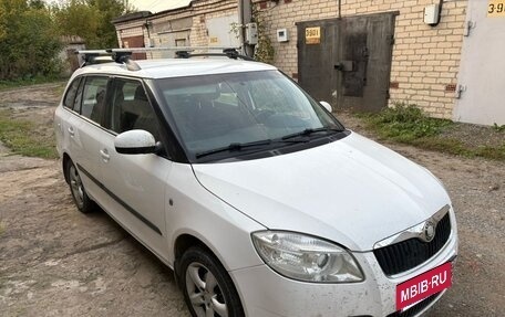 Skoda Fabia II, 2008 год, 425 000 рублей, 2 фотография