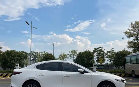 Mazda 3, 2022 год, 1 600 999 рублей, 9 фотография