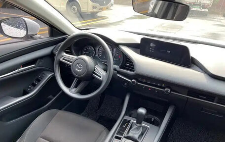 Mazda 3, 2022 год, 1 600 999 рублей, 11 фотография