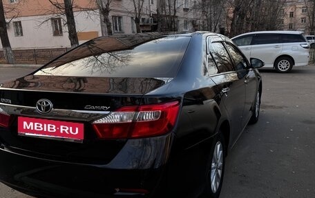 Toyota Camry, 2012 год, 1 500 000 рублей, 8 фотография