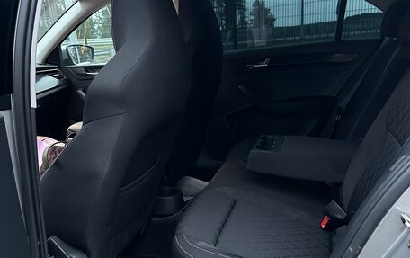 Skoda Rapid II, 2021 год, 1 800 000 рублей, 12 фотография