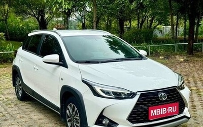 Toyota Yaris XP150 рестайлинг, 2022 год, 1 450 000 рублей, 1 фотография