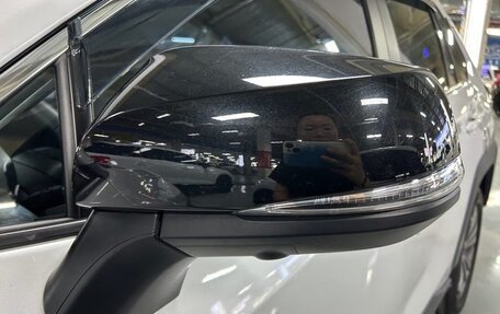 Toyota RAV4, 2022 год, 2 850 000 рублей, 6 фотография