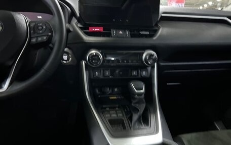 Toyota RAV4, 2022 год, 2 850 000 рублей, 16 фотография