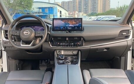 Nissan X-Trail, 2023 год, 3 650 000 рублей, 10 фотография