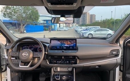 Nissan X-Trail, 2023 год, 3 650 000 рублей, 9 фотография