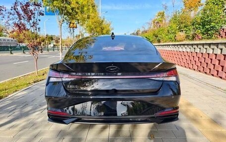 Hyundai Elantra, 2022 год, 1 820 000 рублей, 6 фотография