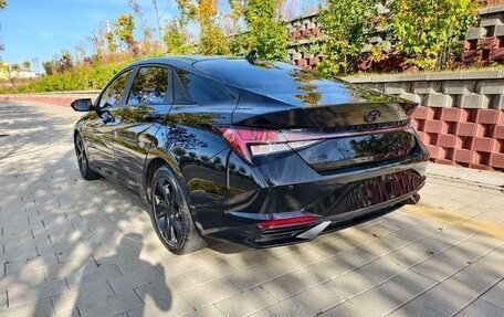 Hyundai Elantra, 2022 год, 1 820 000 рублей, 5 фотография