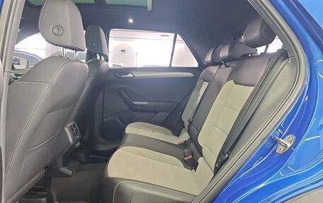 Volkswagen T-Roc I, 2022 год, 1 640 000 рублей, 7 фотография