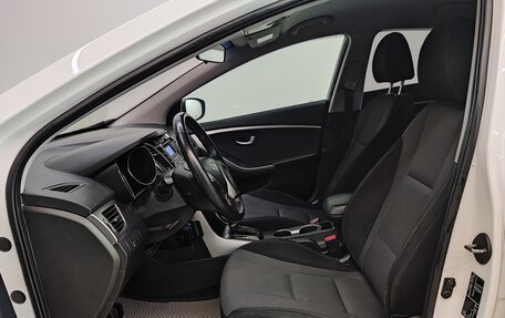 Hyundai i30 II рестайлинг, 2012 год, 950 000 рублей, 15 фотография