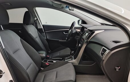 Hyundai i30 II рестайлинг, 2012 год, 950 000 рублей, 17 фотография